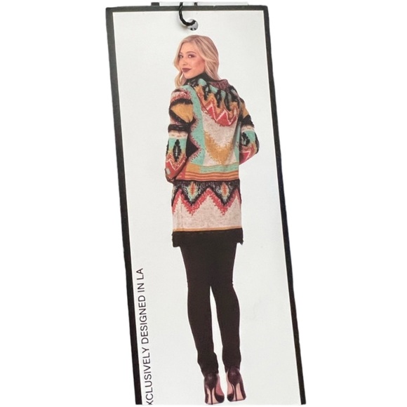 MAXSPORT LA Oversized Aztec Hooded Cardigan Sweater L NWT - Picture 6 of 7